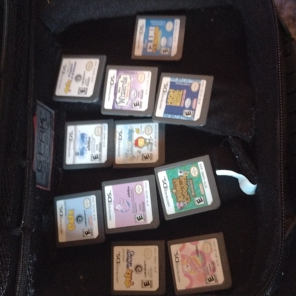 Nakiworld gpak with 11 Nintendo DS Games - Picture 2 of 4